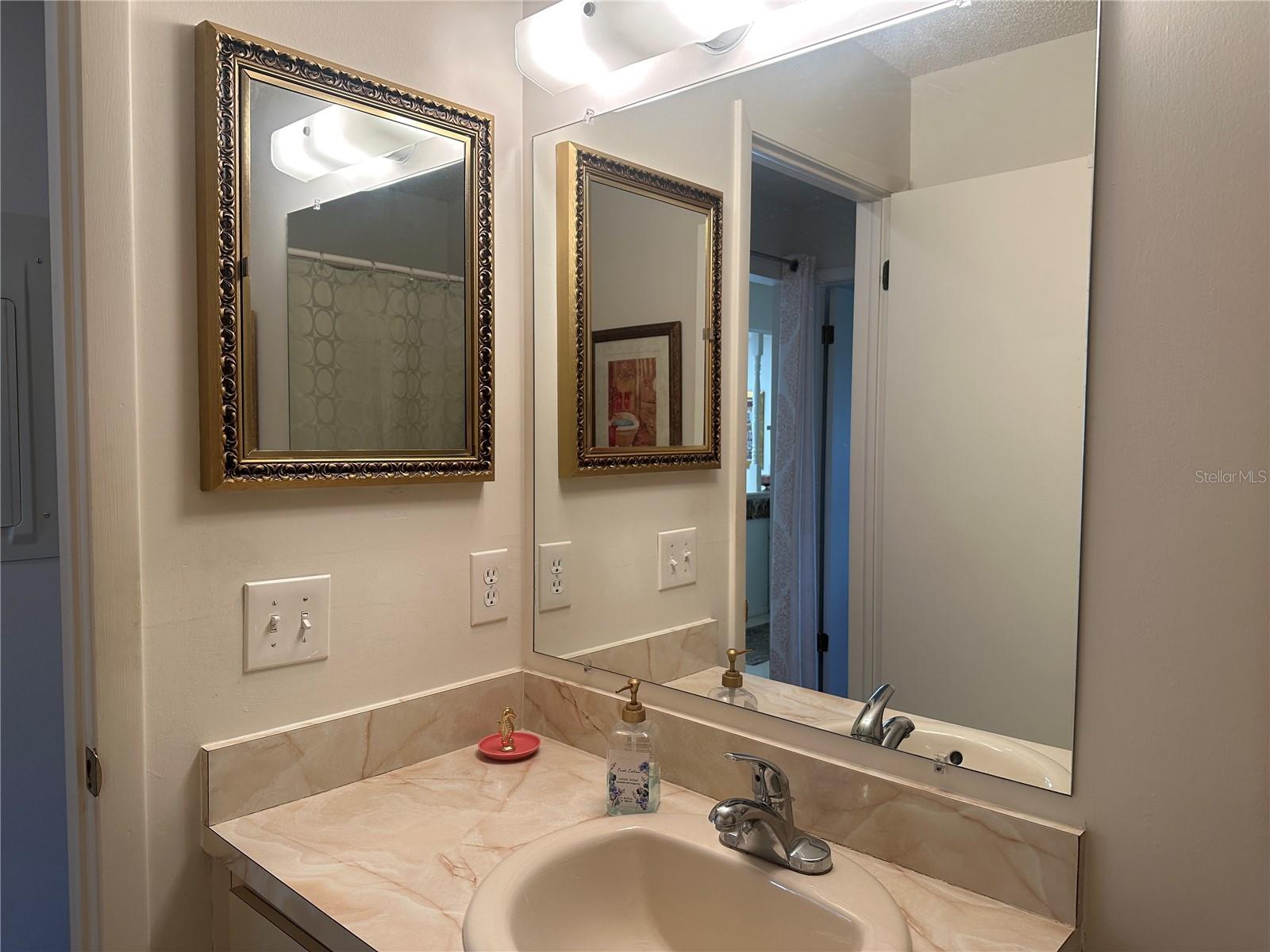 Image 16 of 41 For 12369 Dearborn Drive C