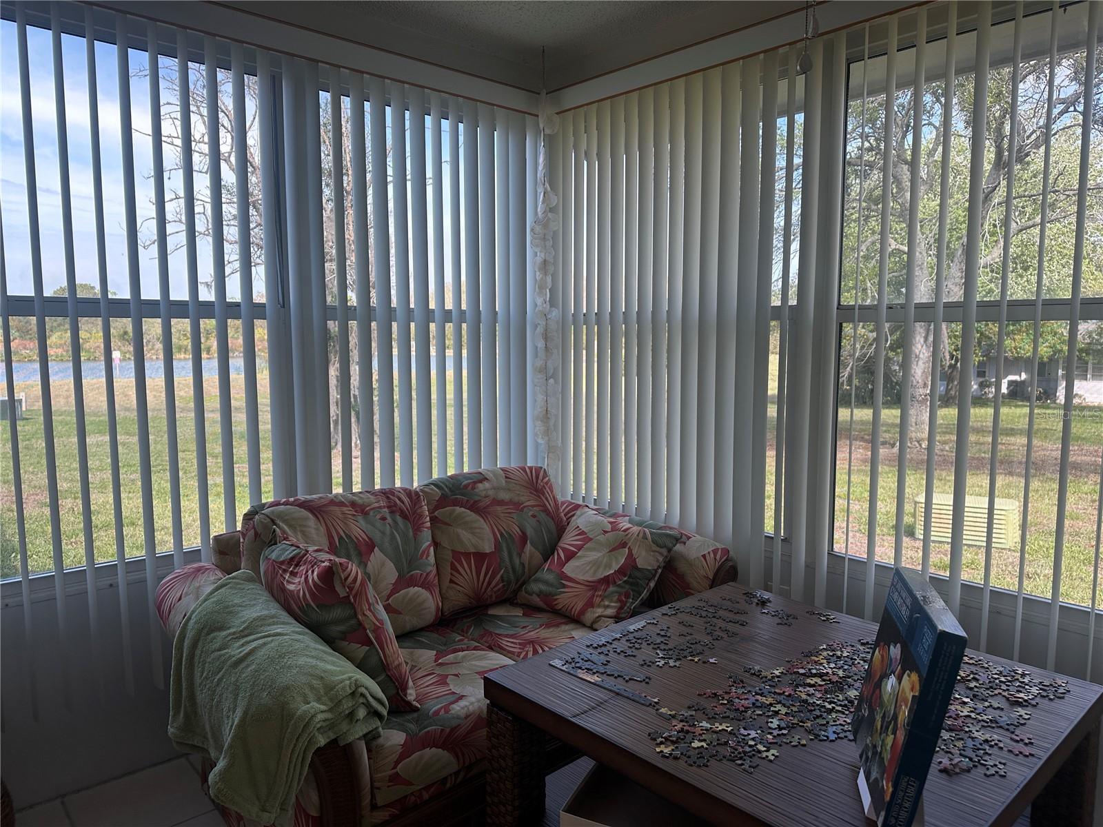 Image 24 of 41 For 12369 Dearborn Drive C