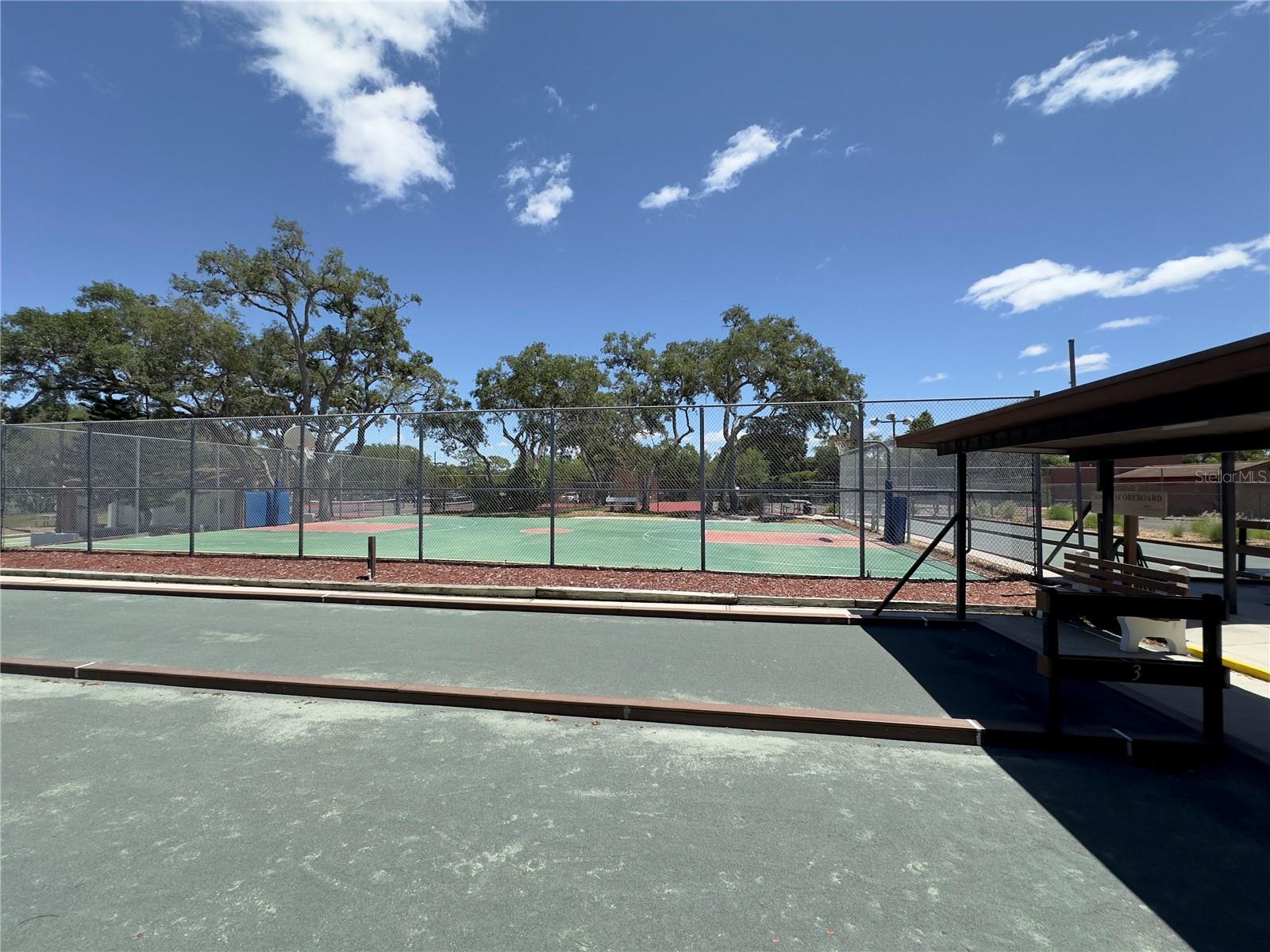 Image 36 of 41 For 12369 Dearborn Drive C