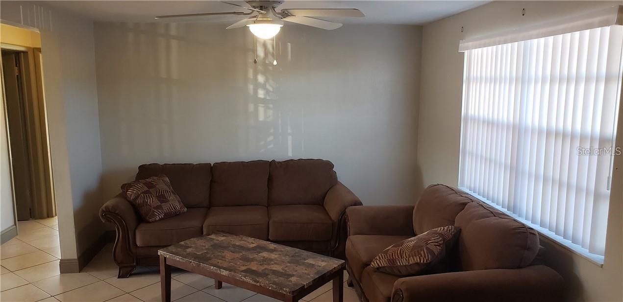 Image 3 of 7 For 3445 Wiltshire Drive