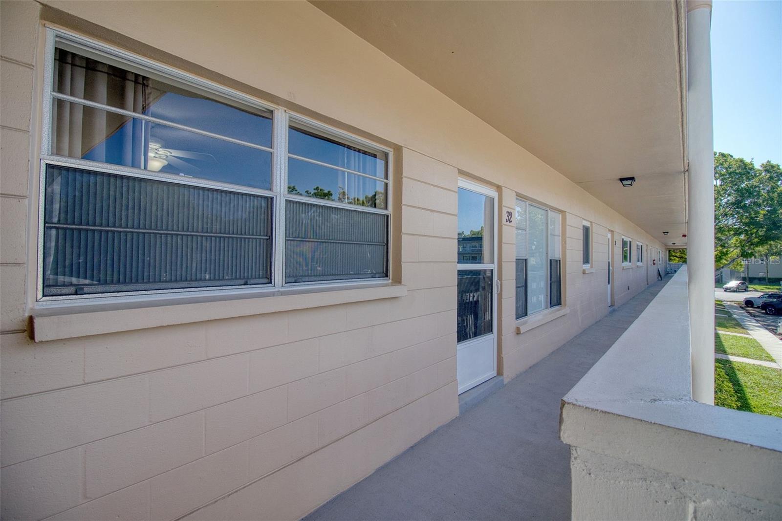 Image 2 of 29 For 2436 Rhodesian Drive 32