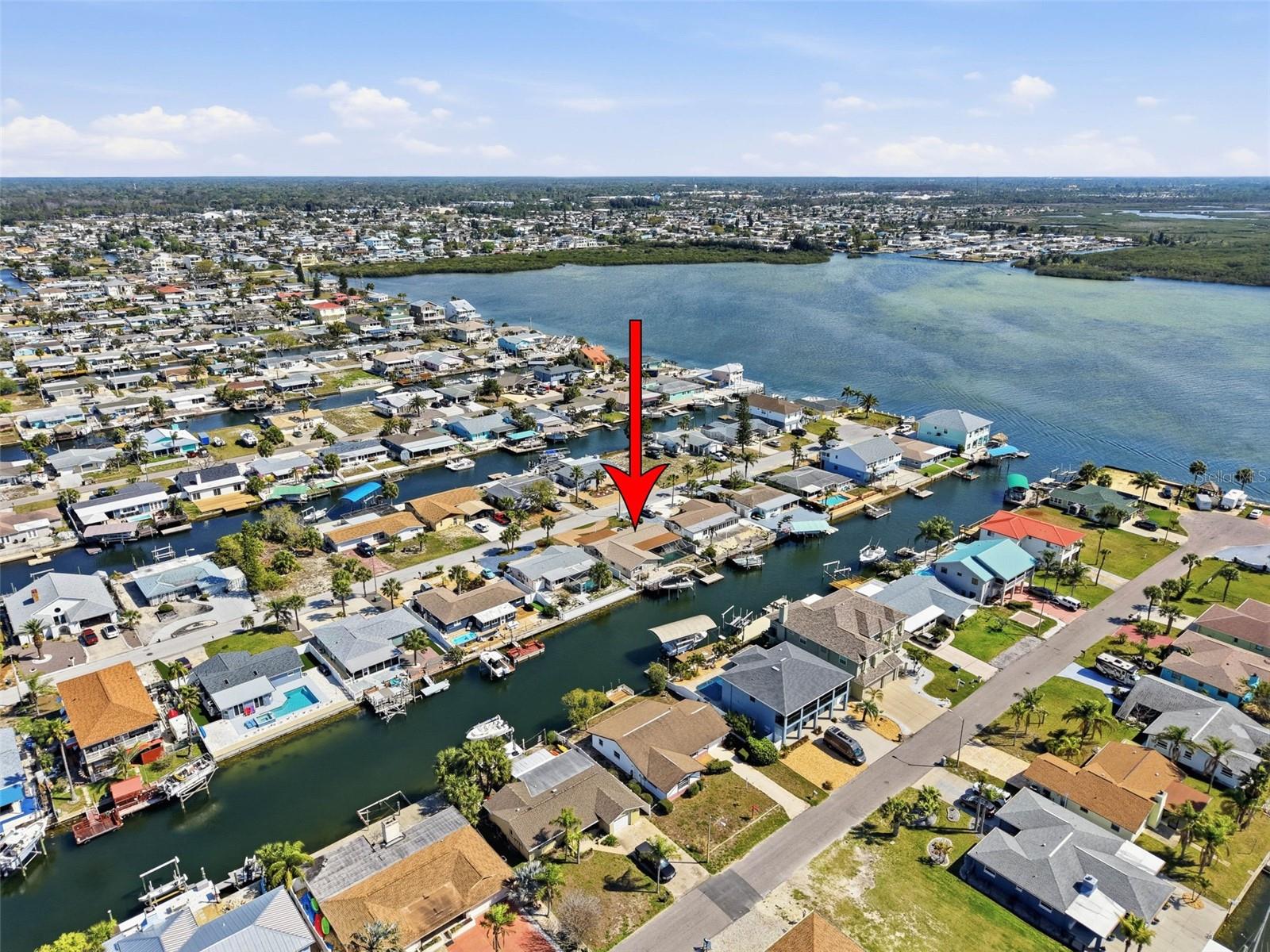 Listing photo id 77 for 13541 Stacey Drive