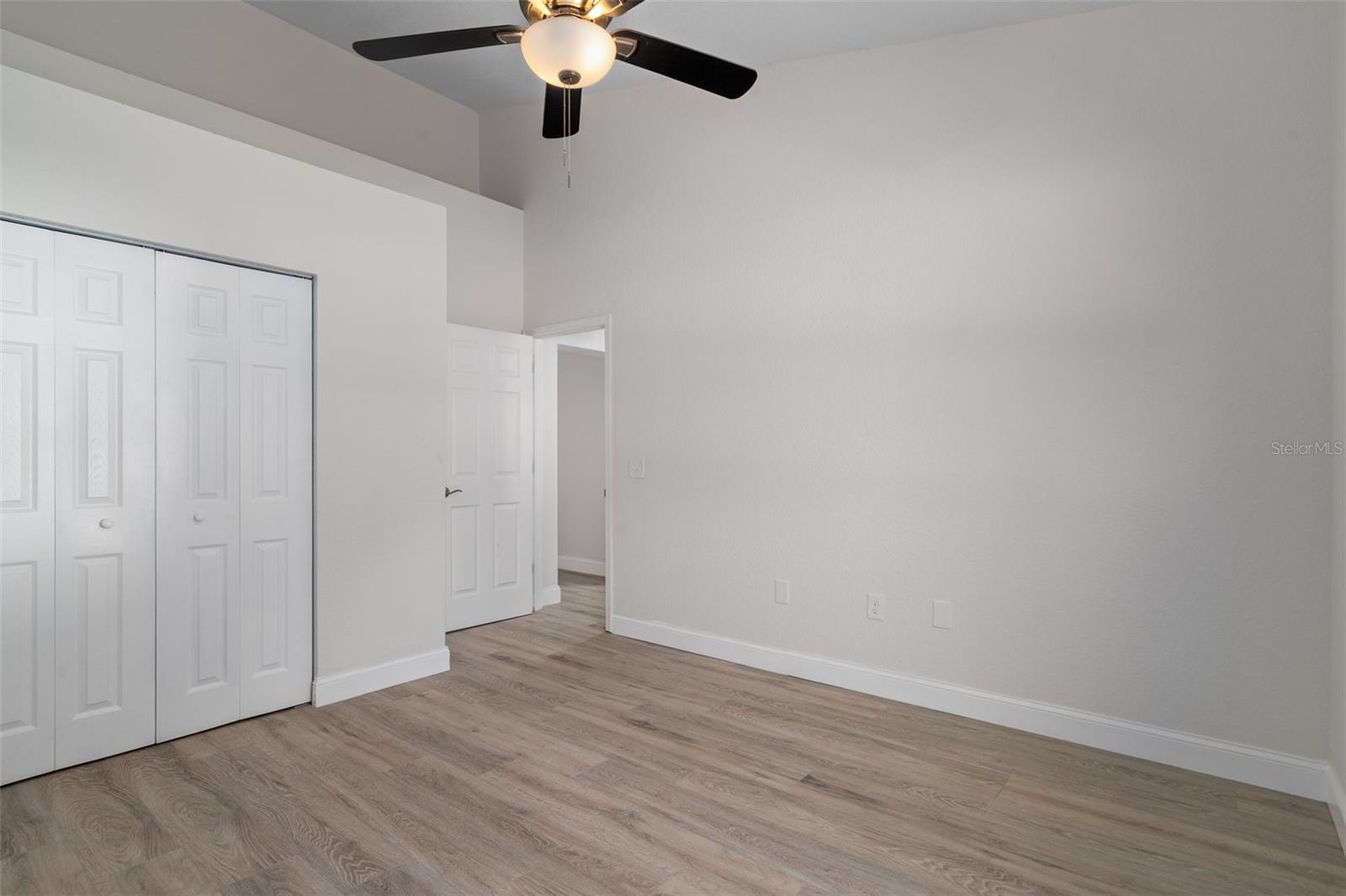 Image 40 of 56 For 17835 Alexson Street