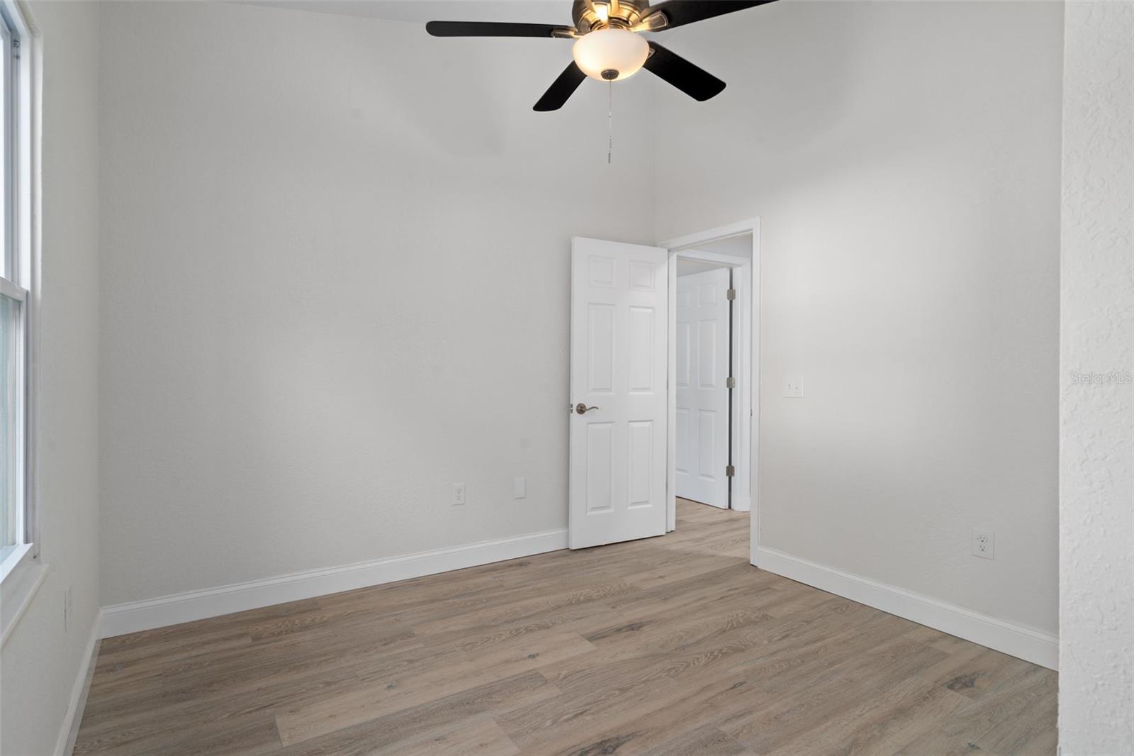 Image 43 of 56 For 17835 Alexson Street