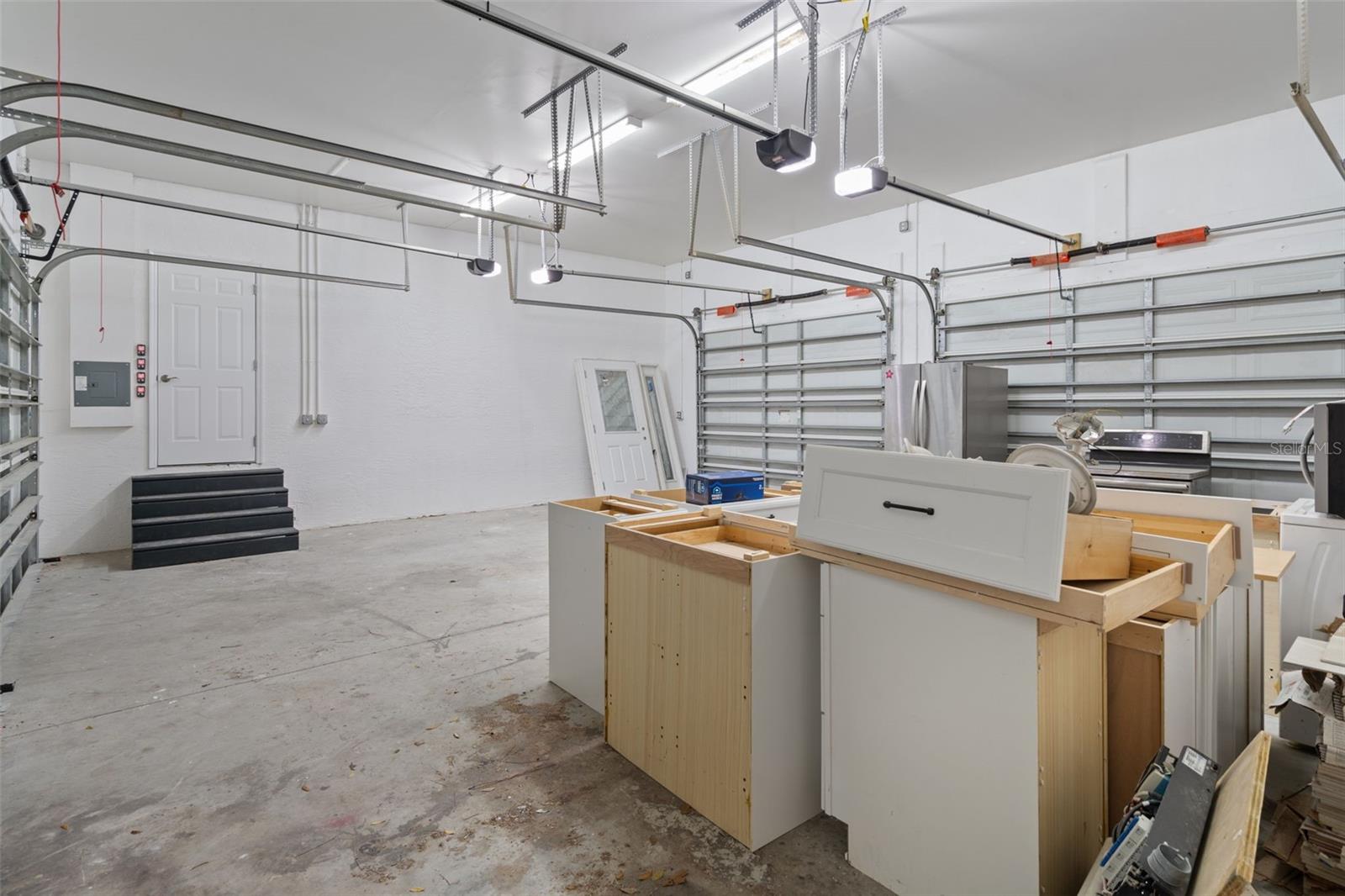 Image 46 of 56 For 17835 Alexson Street