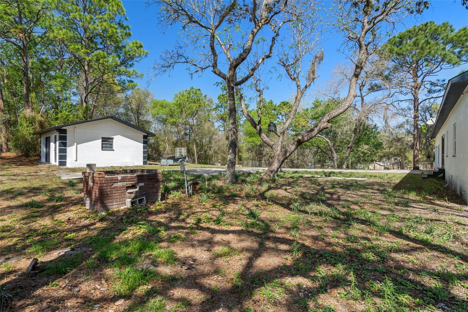 Image 49 of 56 For 17835 Alexson Street