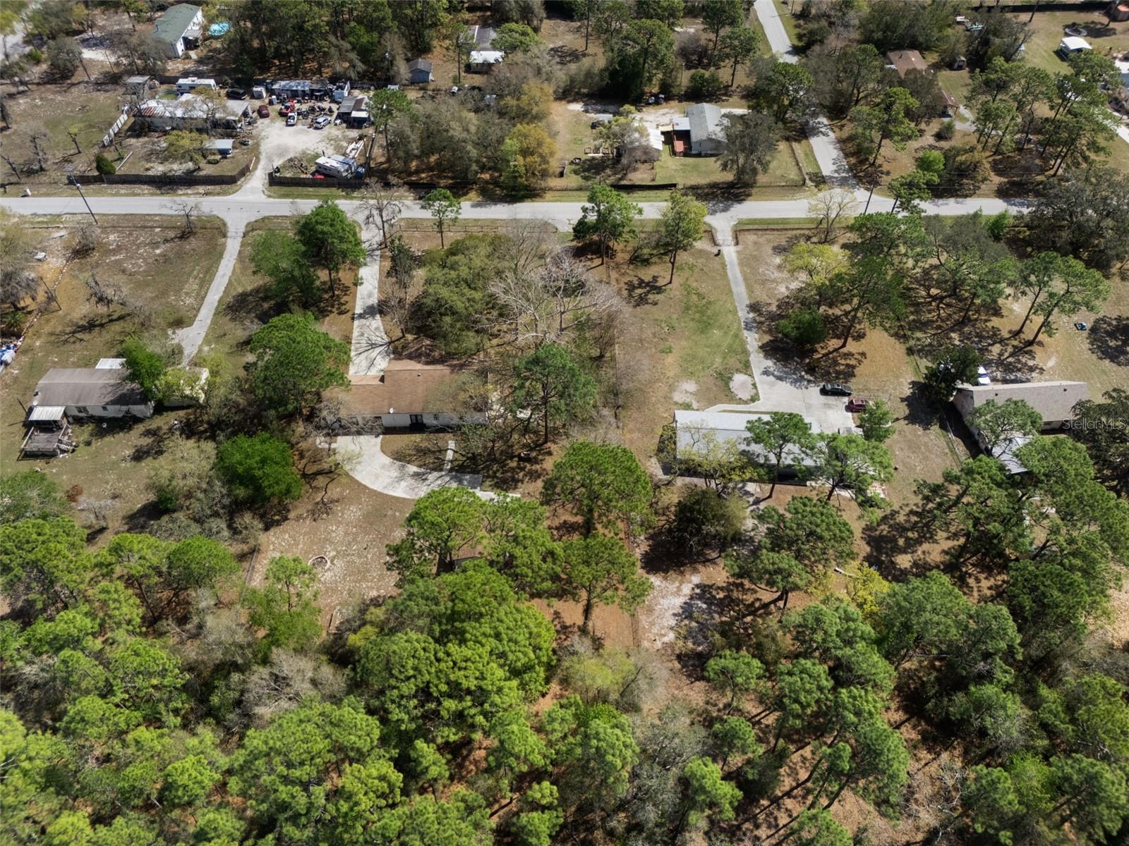 Image 52 of 56 For 17835 Alexson Street