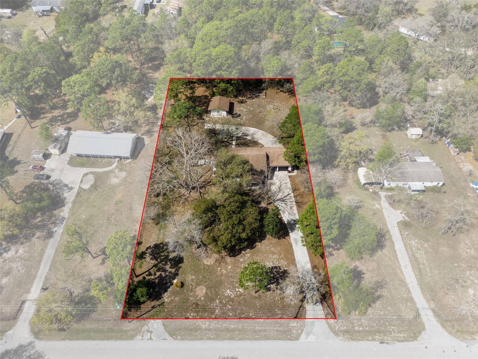 Image 6 of 56 For 17835 Alexson Street