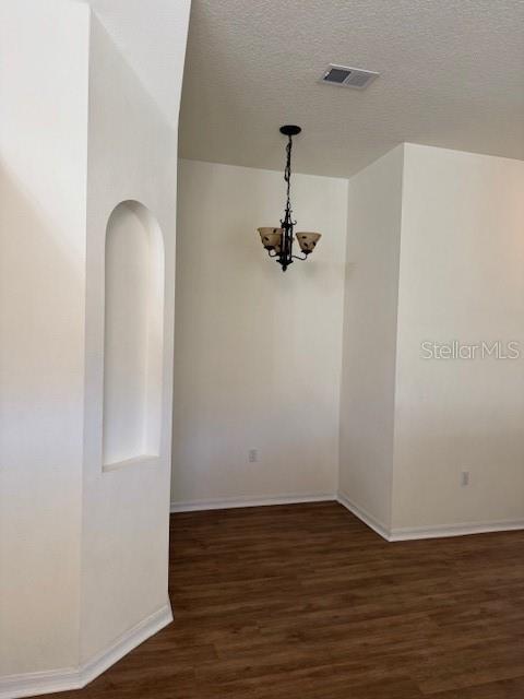 Image 8 of 47 For 7451 Wimpole Drive