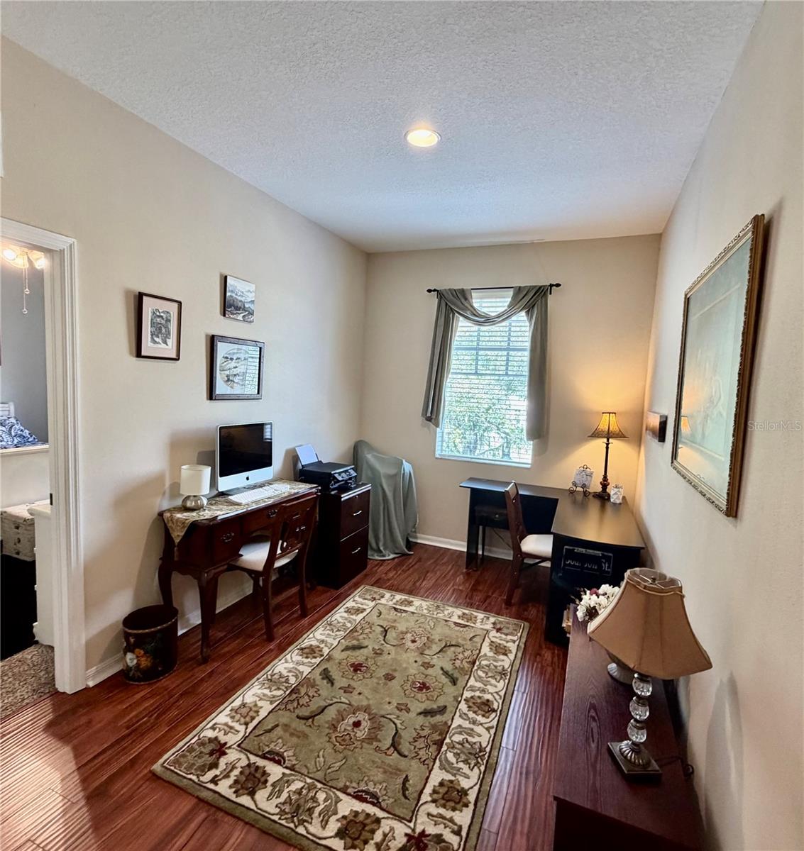 Image 18 of 25 For 10126 Balcony Street