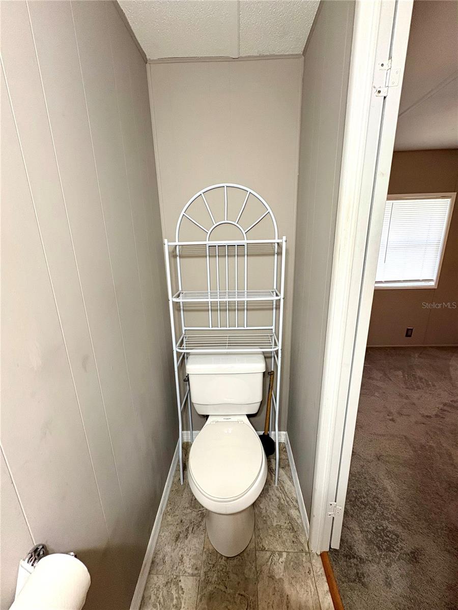 Image 16 of 29 For 7481 First Circle Drive