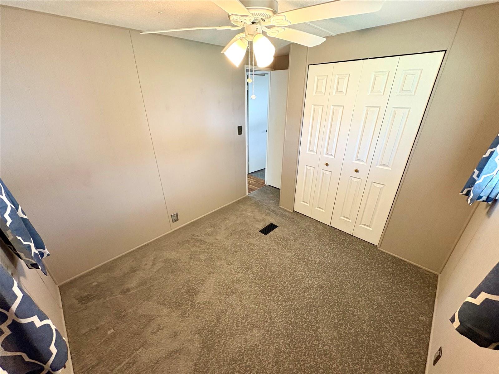 Image 18 of 29 For 7481 First Circle Drive