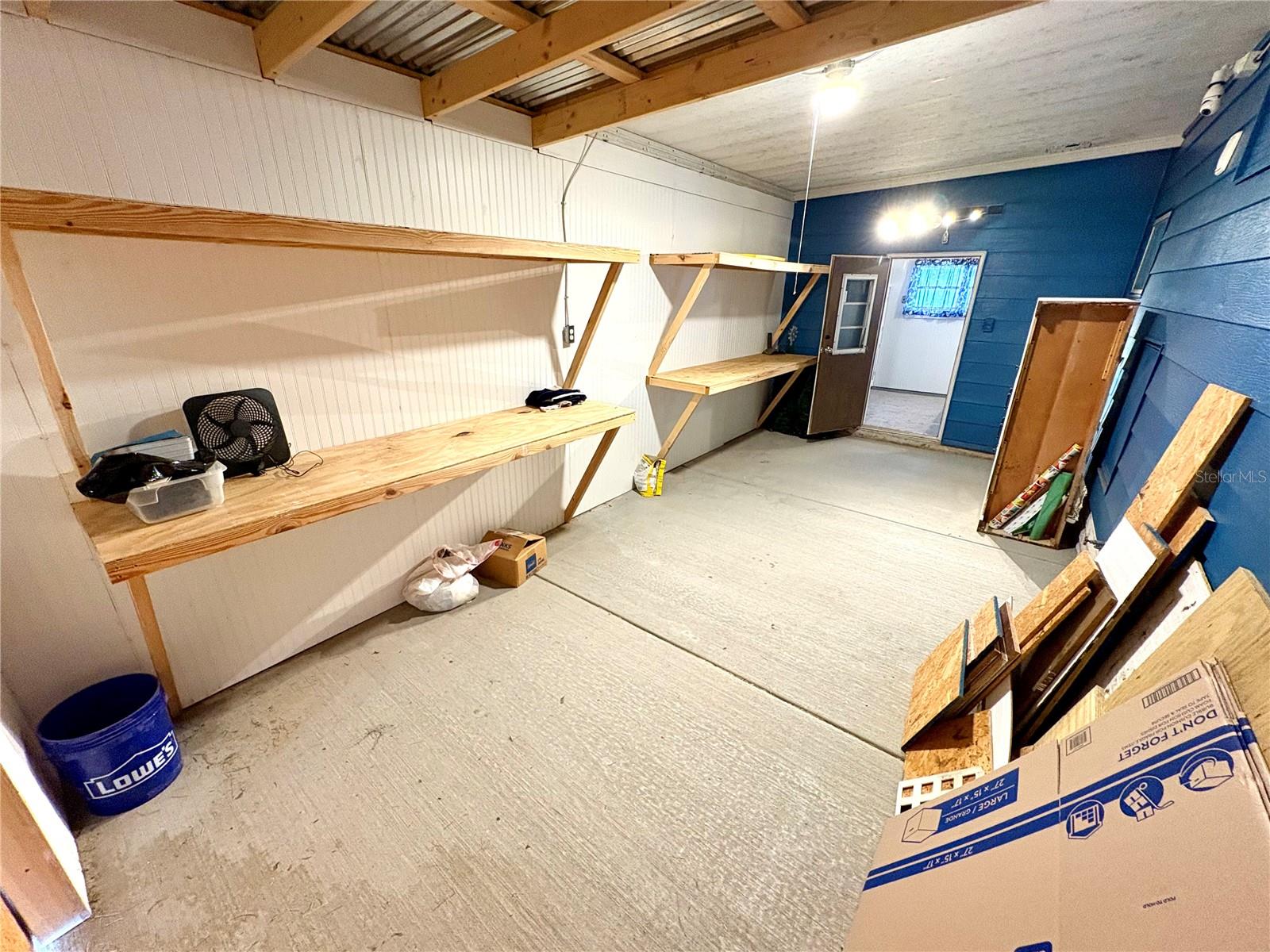 Image 25 of 29 For 7481 First Circle Drive