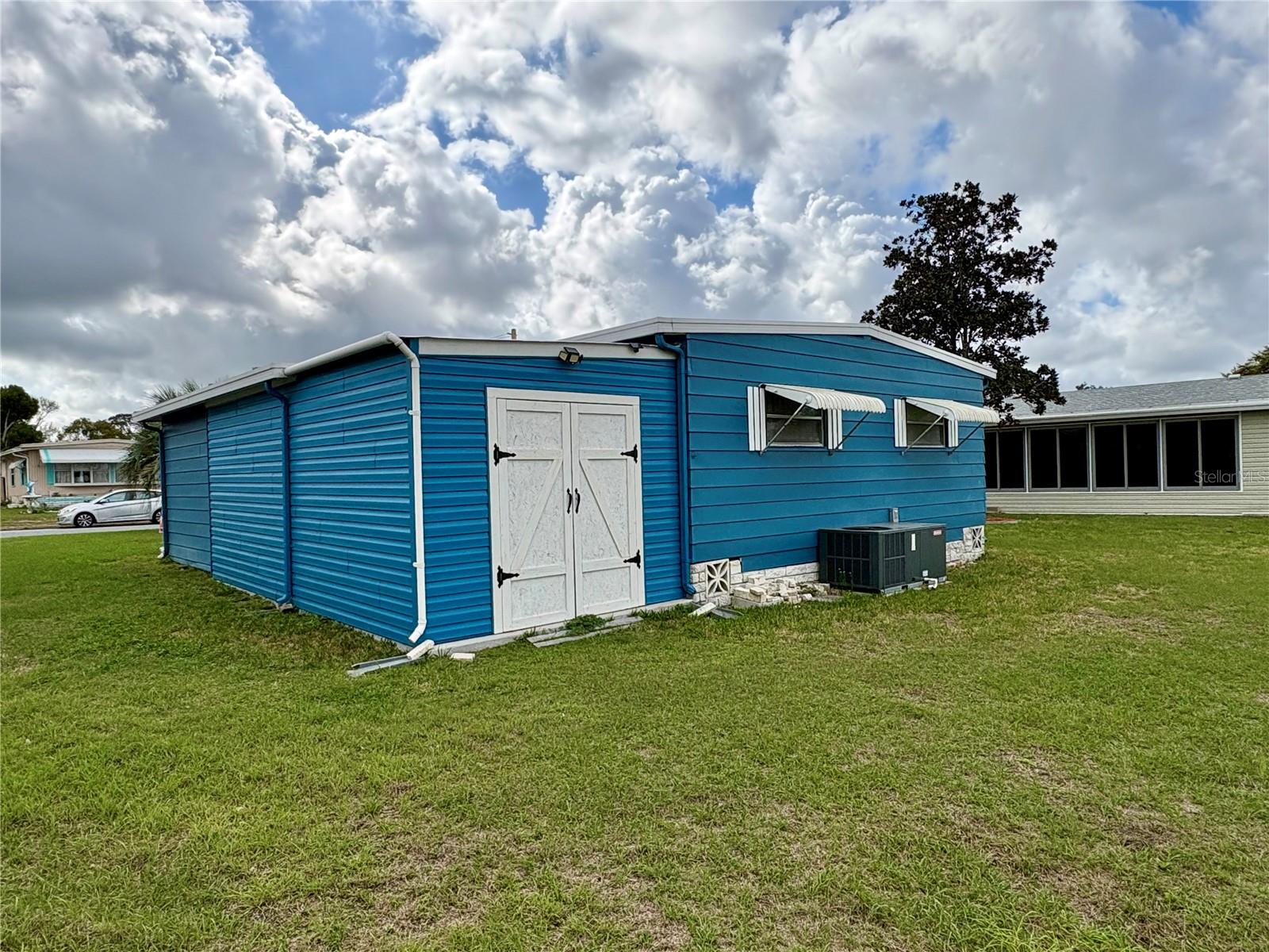 Image 6 of 29 For 7481 First Circle Drive