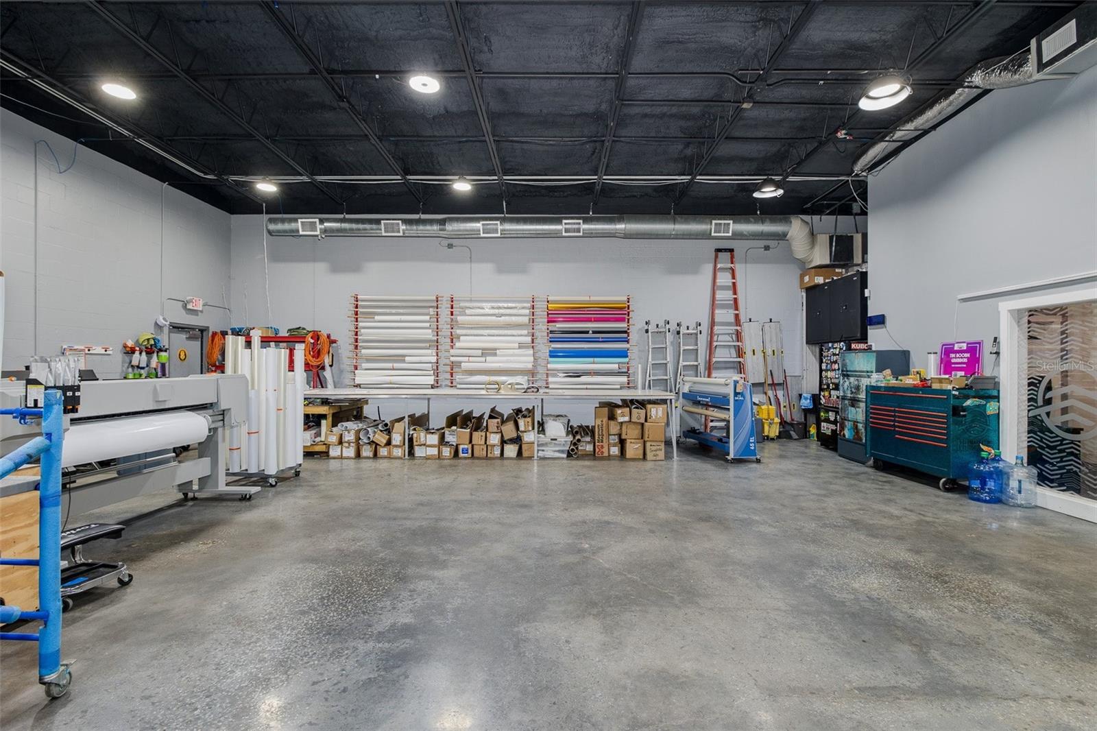 Image 19 of 33 For 8312 Us Highway 19