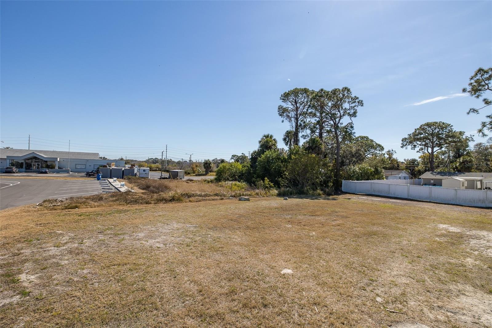 Image 32 of 33 For 8312 Us Highway 19