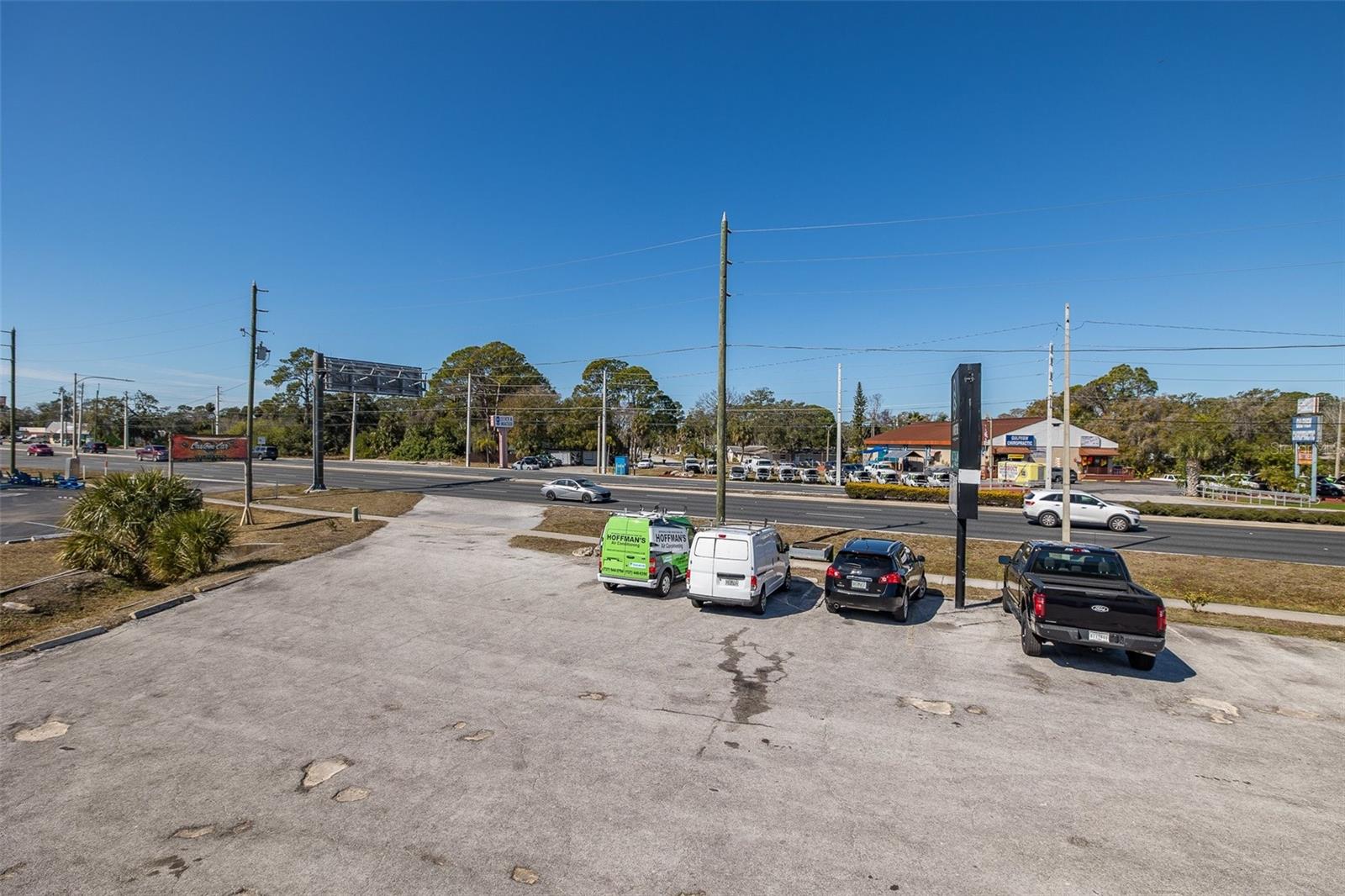 Image 5 of 33 For 8312 Us Highway 19