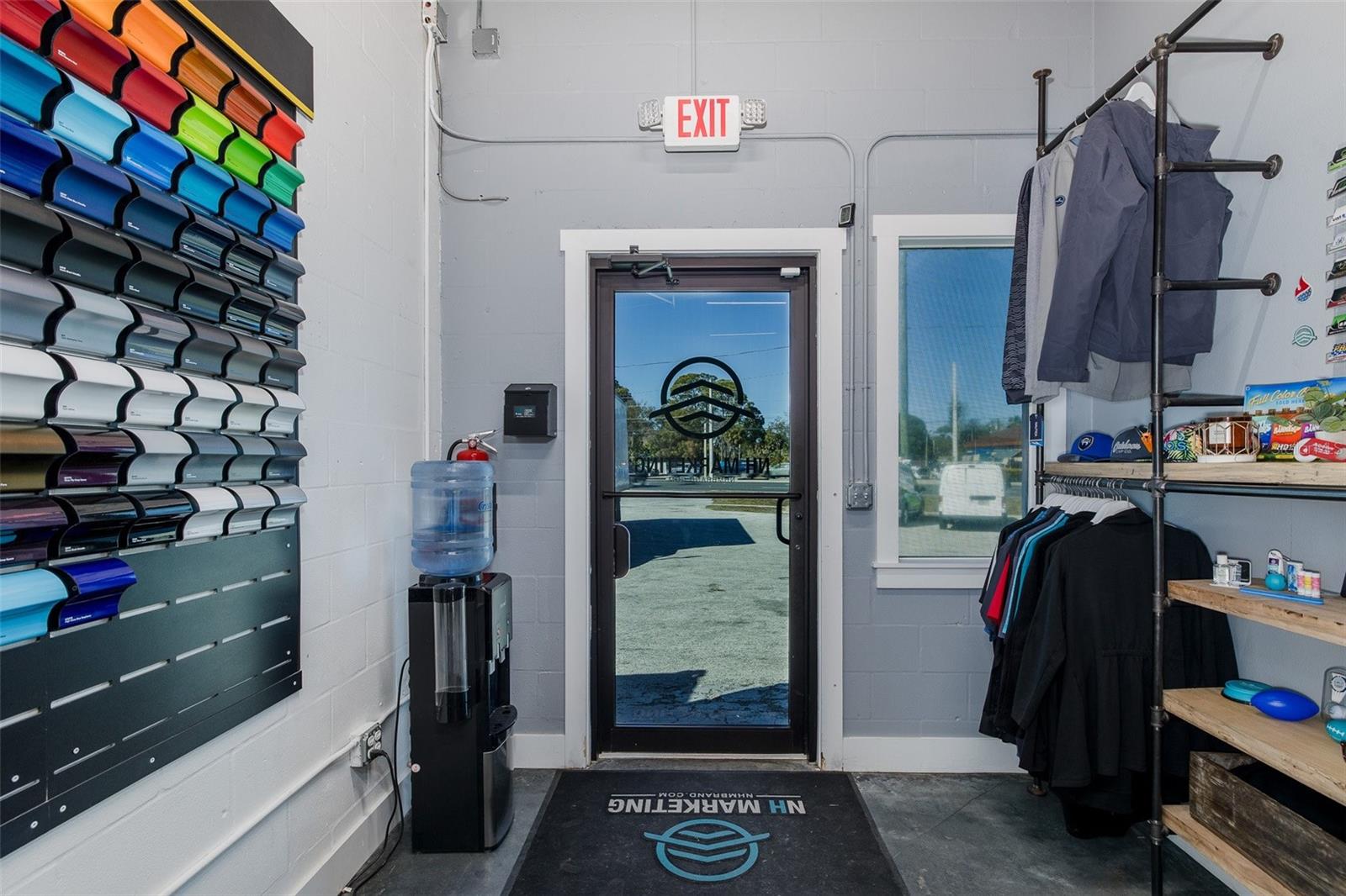 Image 9 of 33 For 8312 Us Highway 19