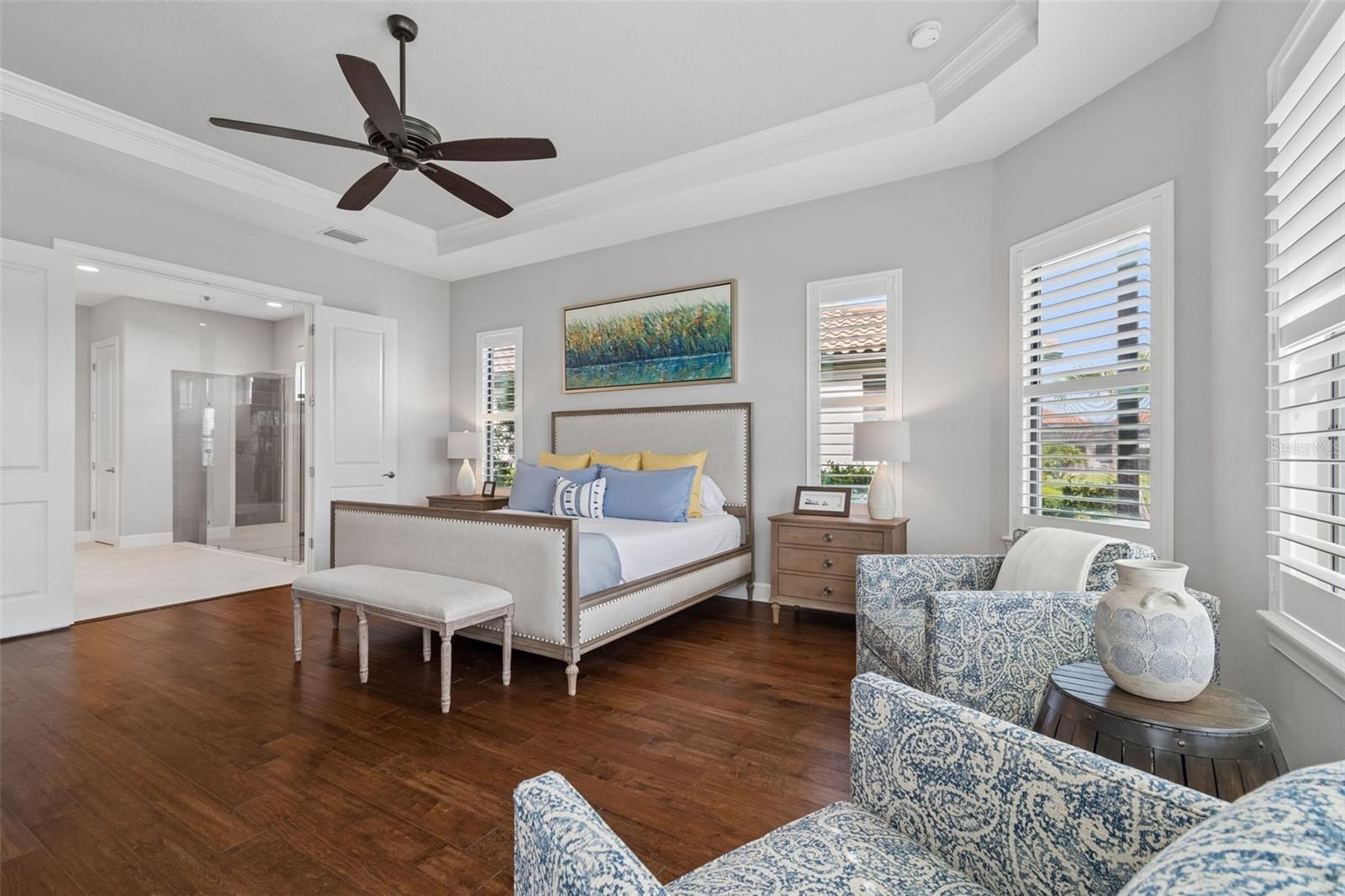 Listing photo id 53 for 3462 Forsythia Drive