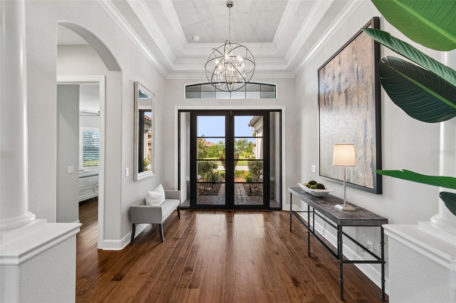 Listing photo id 7 for 3462 Forsythia Drive