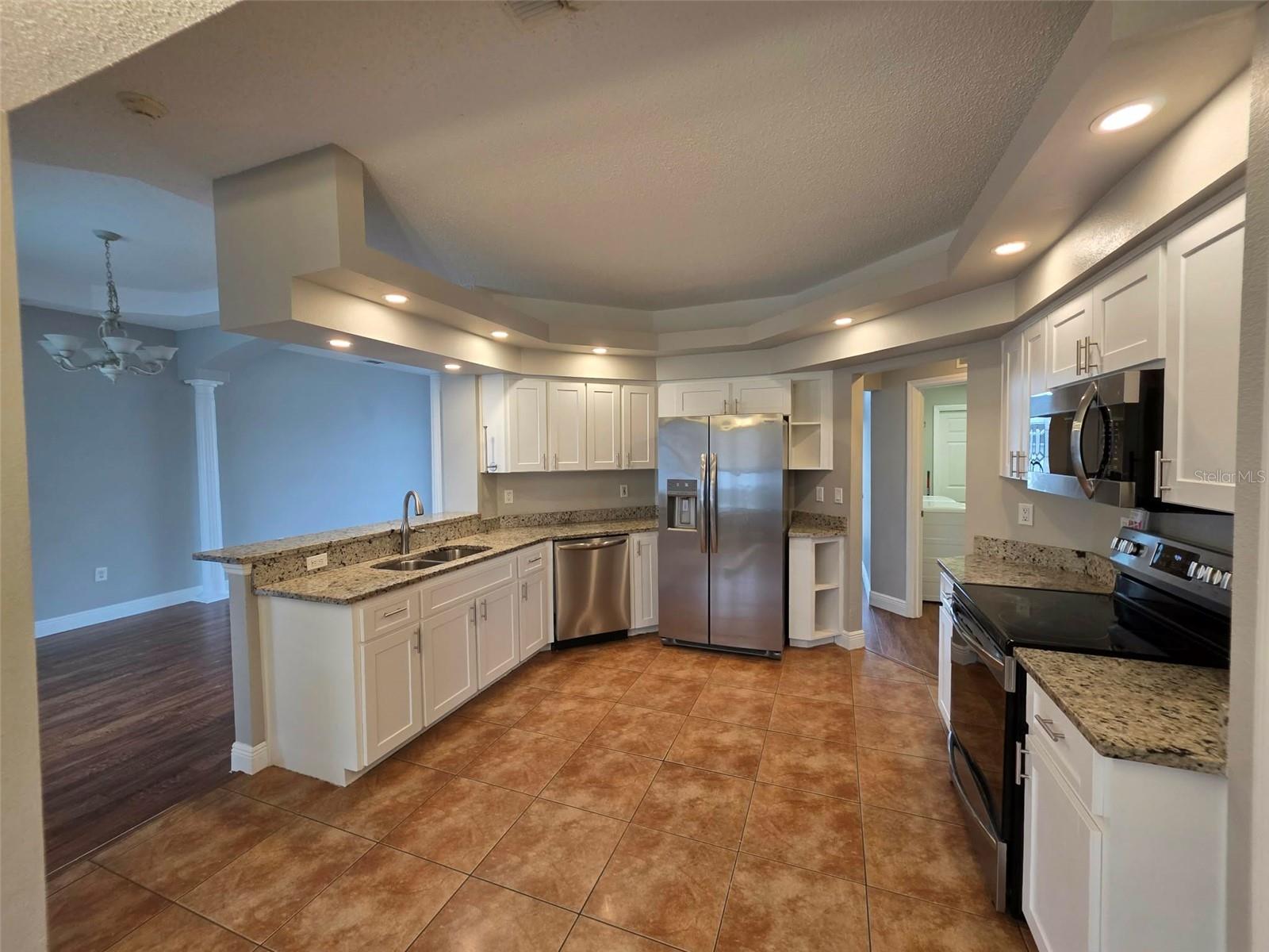 Image 5 of 20 For 4483 Detroit Street