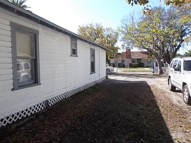 Image 15 of 17 For 518 6th Avenue Sw