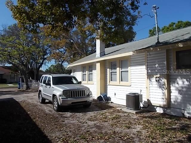 Image 16 of 17 For 518 6th Avenue Sw