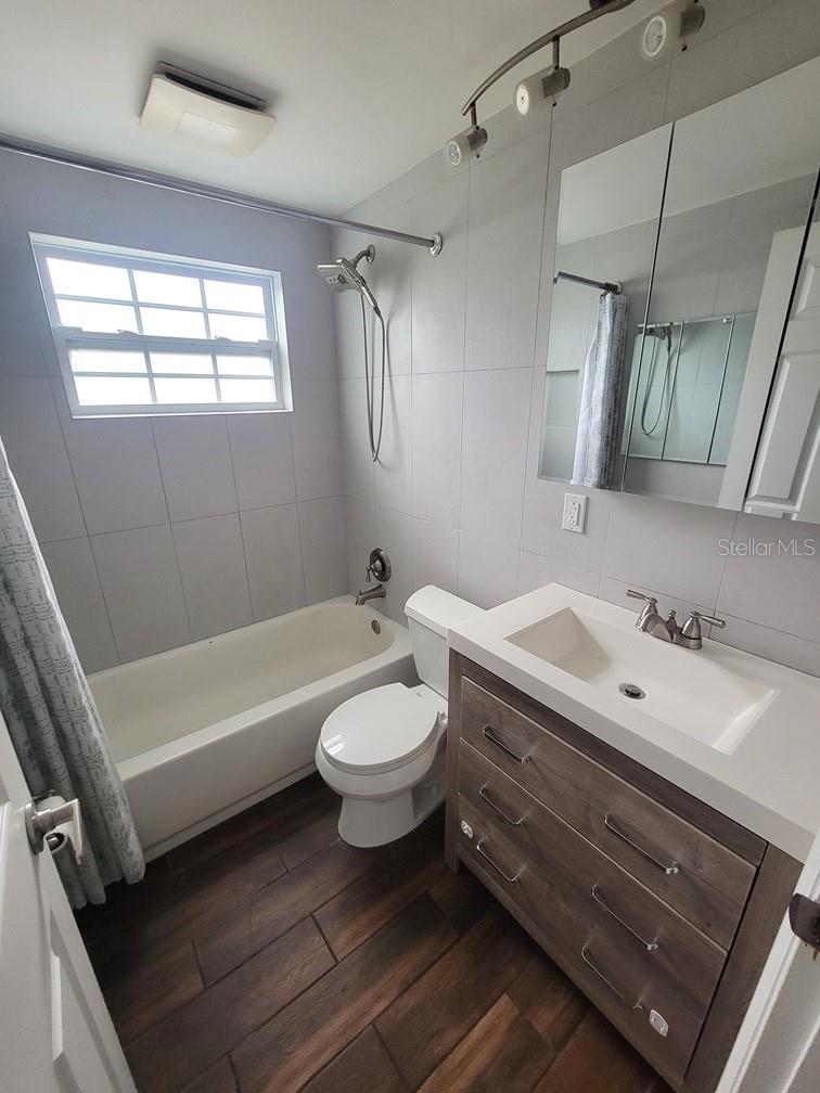 Image 11 of 14 For 6907 Forest Avenue