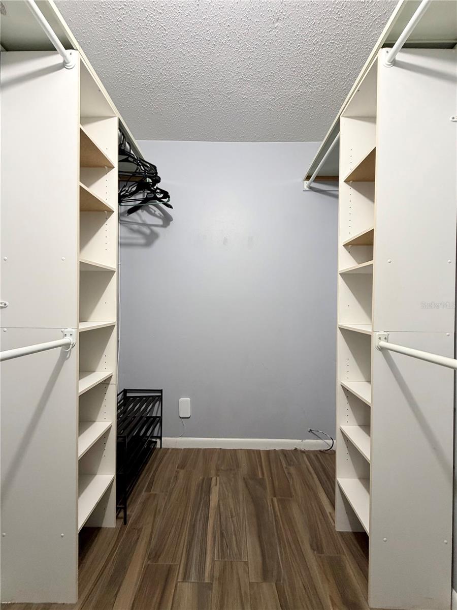 Image 13 of 20 For 4807 Marine Parkway 202