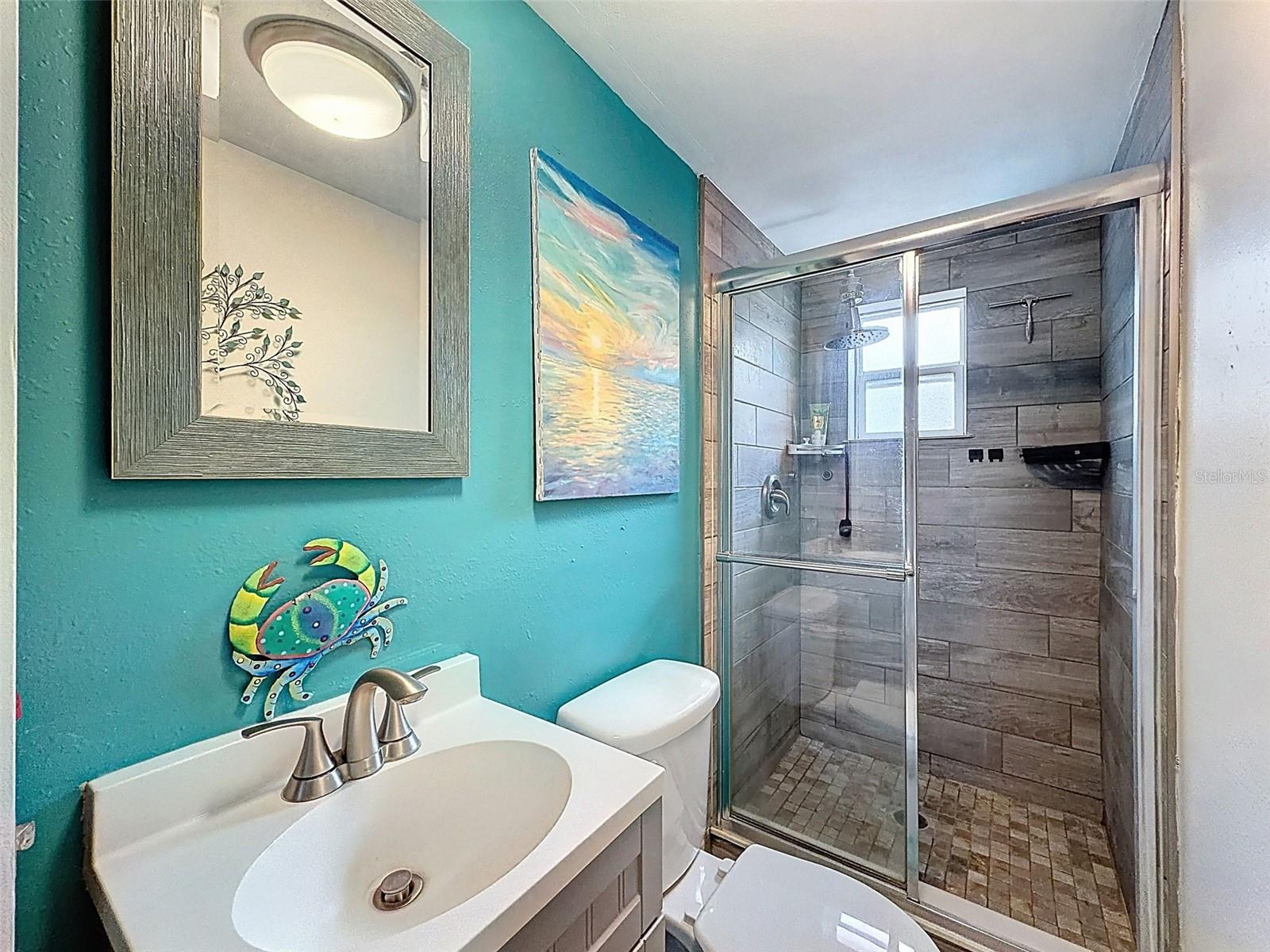 Image 18 of 56 For 5264 Idlewild Street