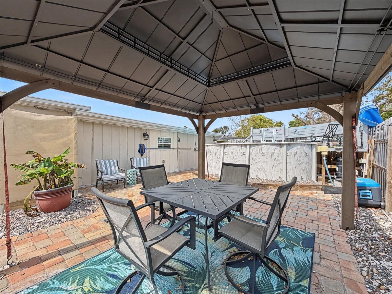 Image 39 of 56 For 5264 Idlewild Street