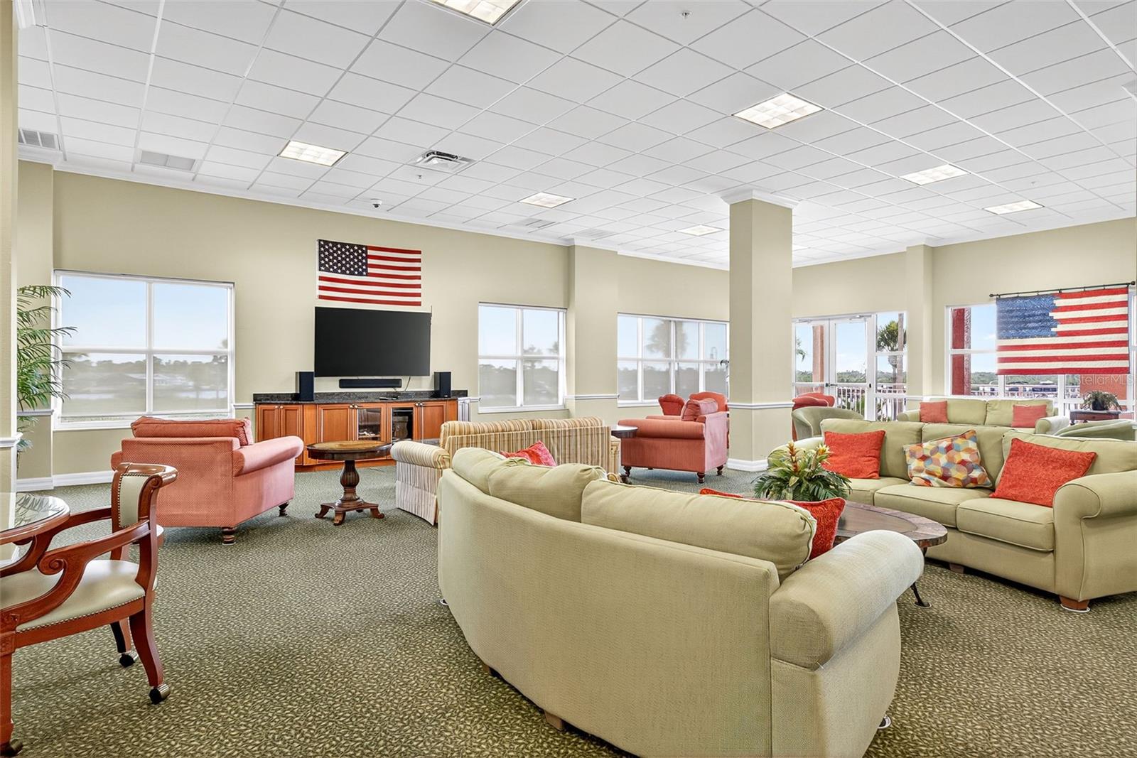 Image 10 of 64 For 4516 Seagull Drive 902