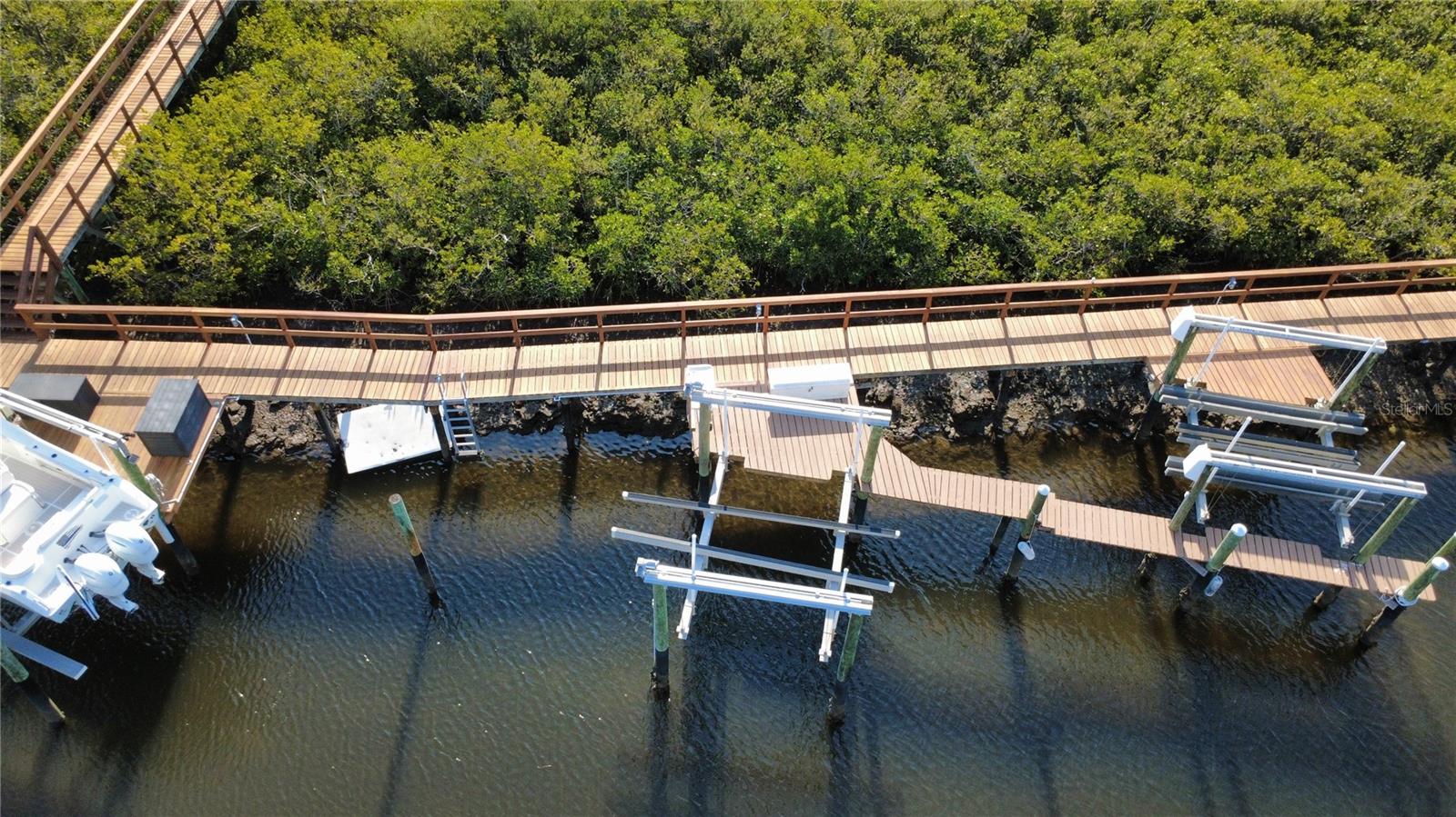 Image 2 of 64 For 4516 Seagull Drive 902