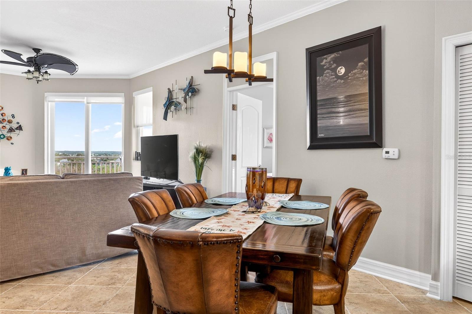 Image 24 of 64 For 4516 Seagull Drive 902