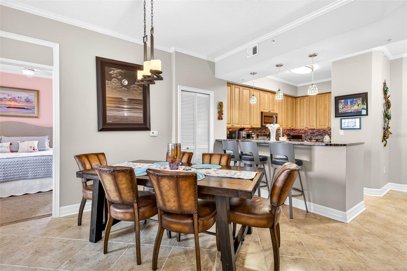 Image 25 of 64 For 4516 Seagull Drive 902