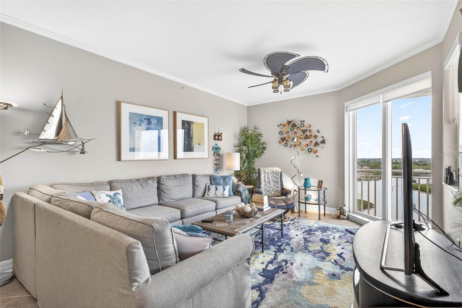 Image 27 of 64 For 4516 Seagull Drive 902