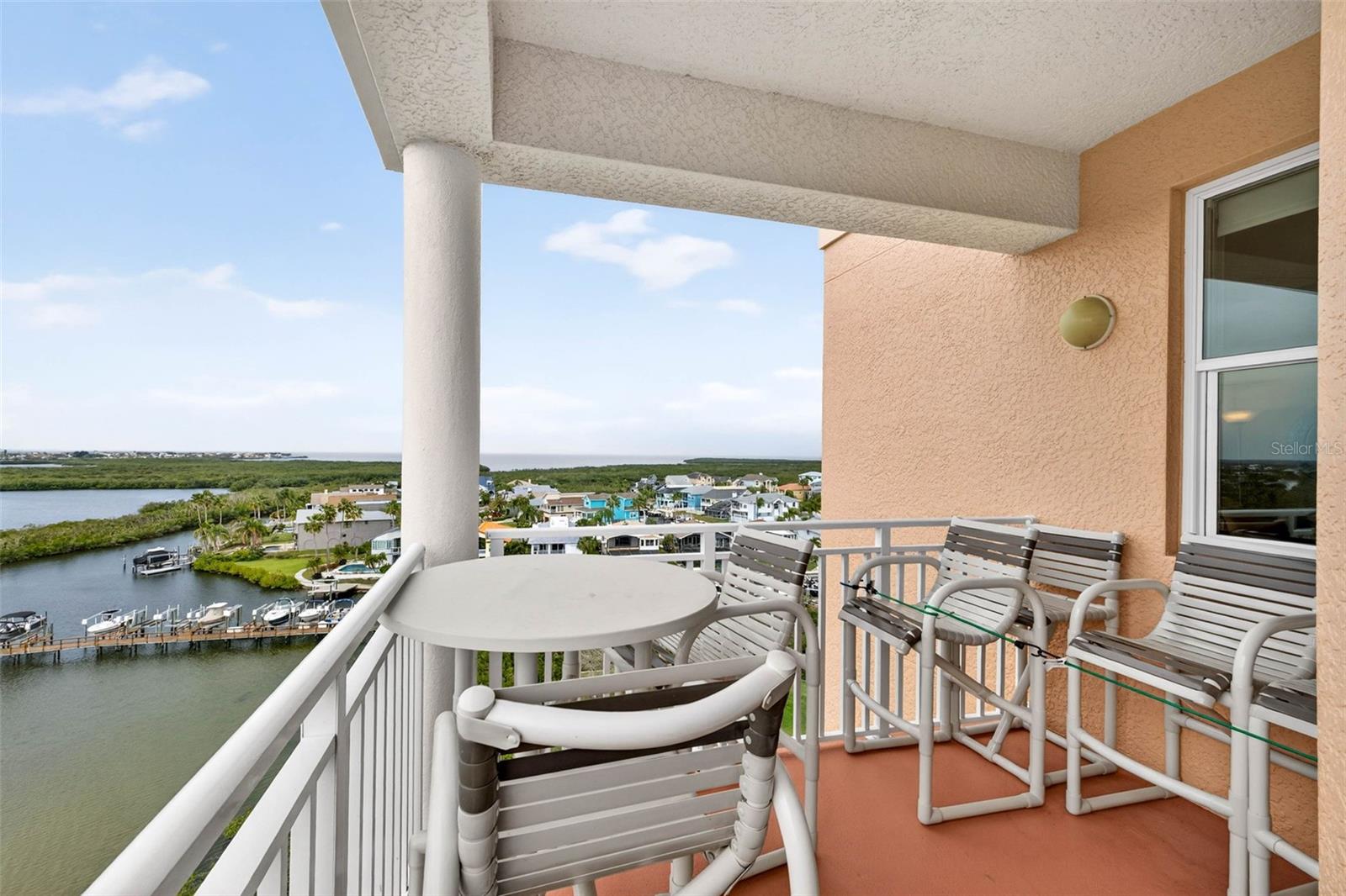 Image 32 of 64 For 4516 Seagull Drive 902