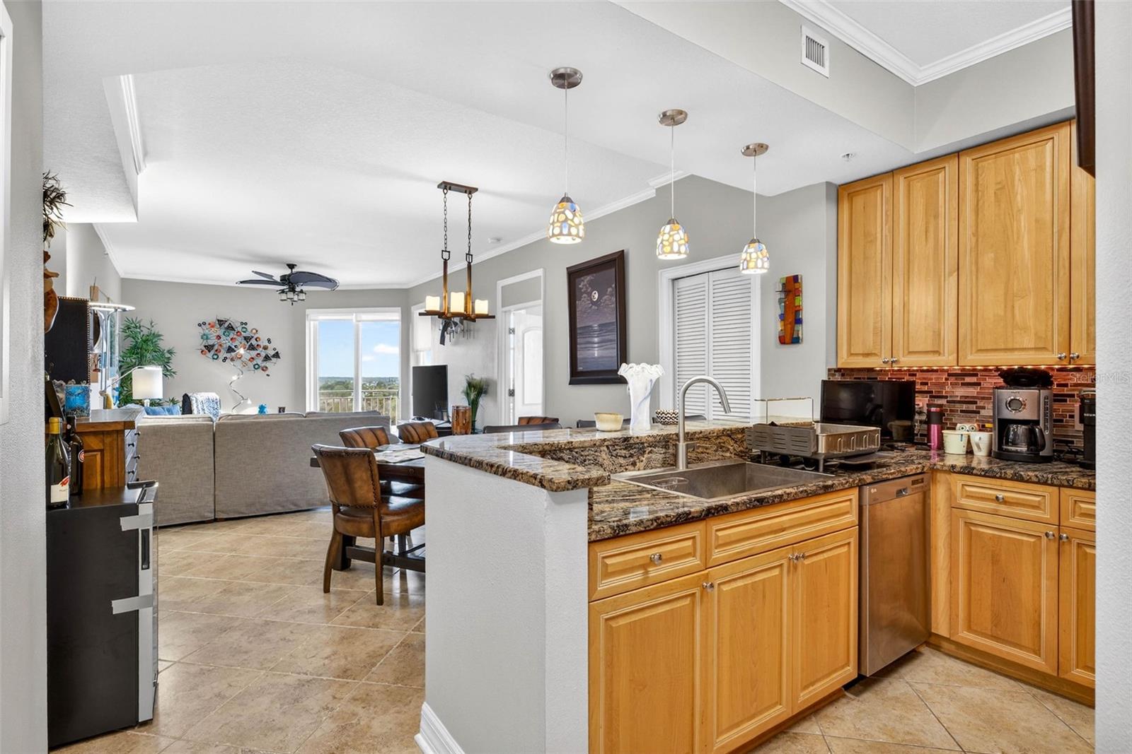 Image 57 of 64 For 4516 Seagull Drive 902