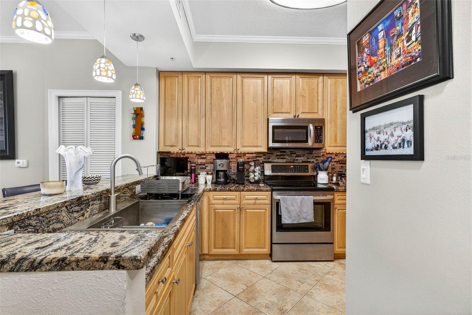 Image 59 of 64 For 4516 Seagull Drive 902