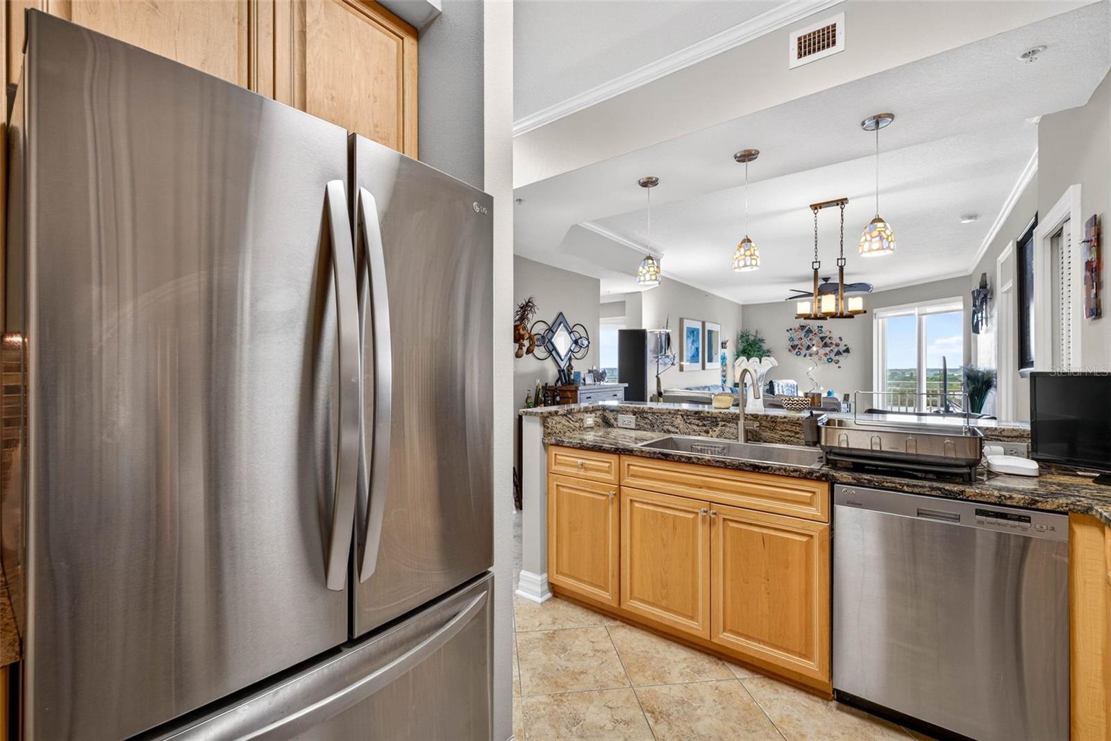 Image 60 of 64 For 4516 Seagull Drive 902