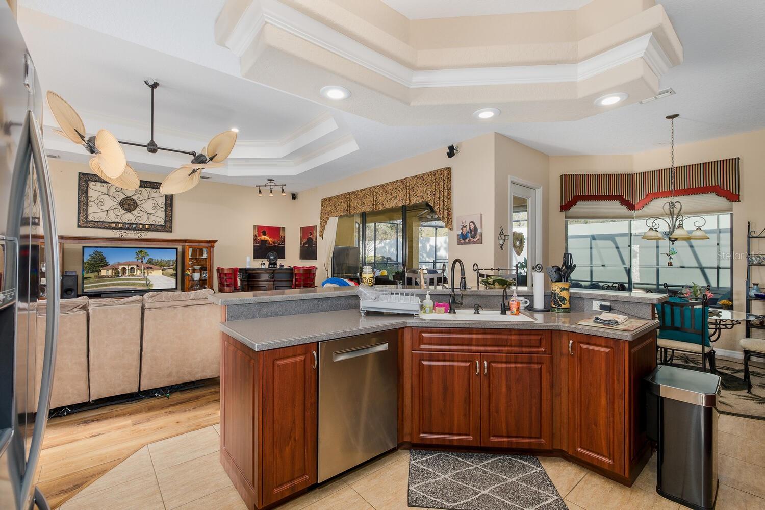 Image 22 of 69 For 427 Archway Drive