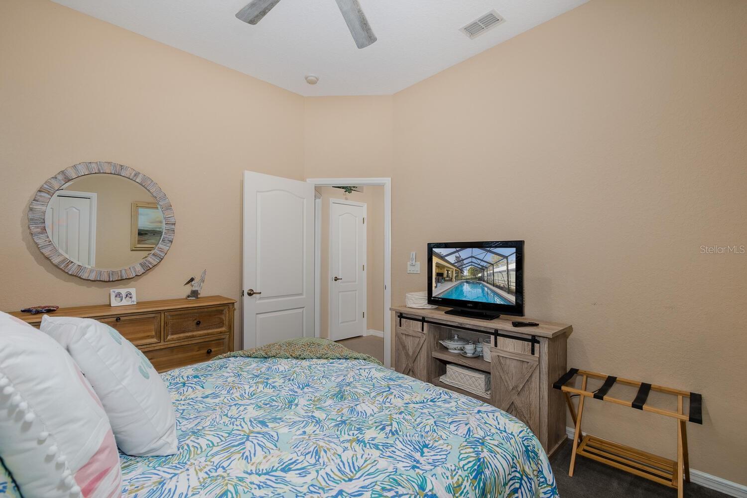 Image 44 of 69 For 427 Archway Drive