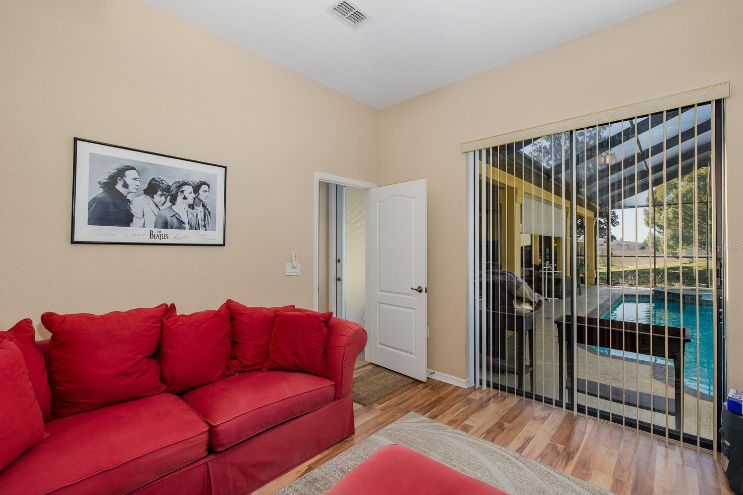 Image 46 of 69 For 427 Archway Drive