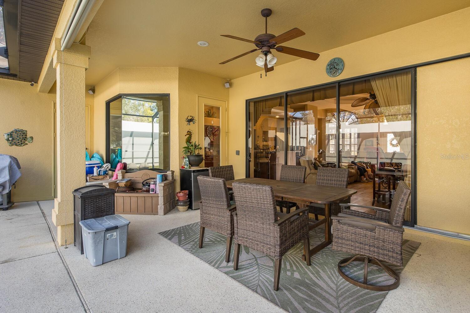 Image 52 of 69 For 427 Archway Drive