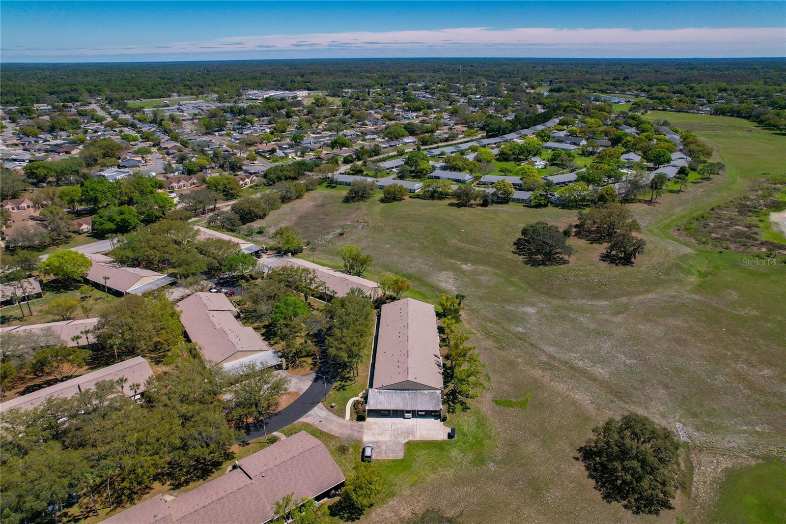 Image 32 of 47 For 11241 Dollar Lake Drive 4