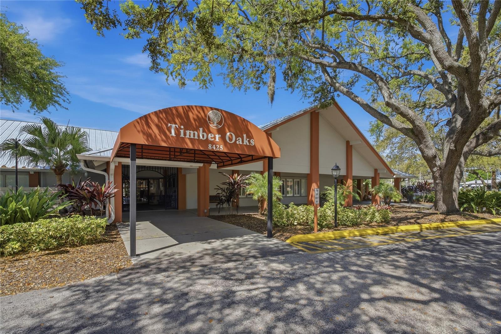 Image 36 of 47 For 11241 Dollar Lake Drive 4