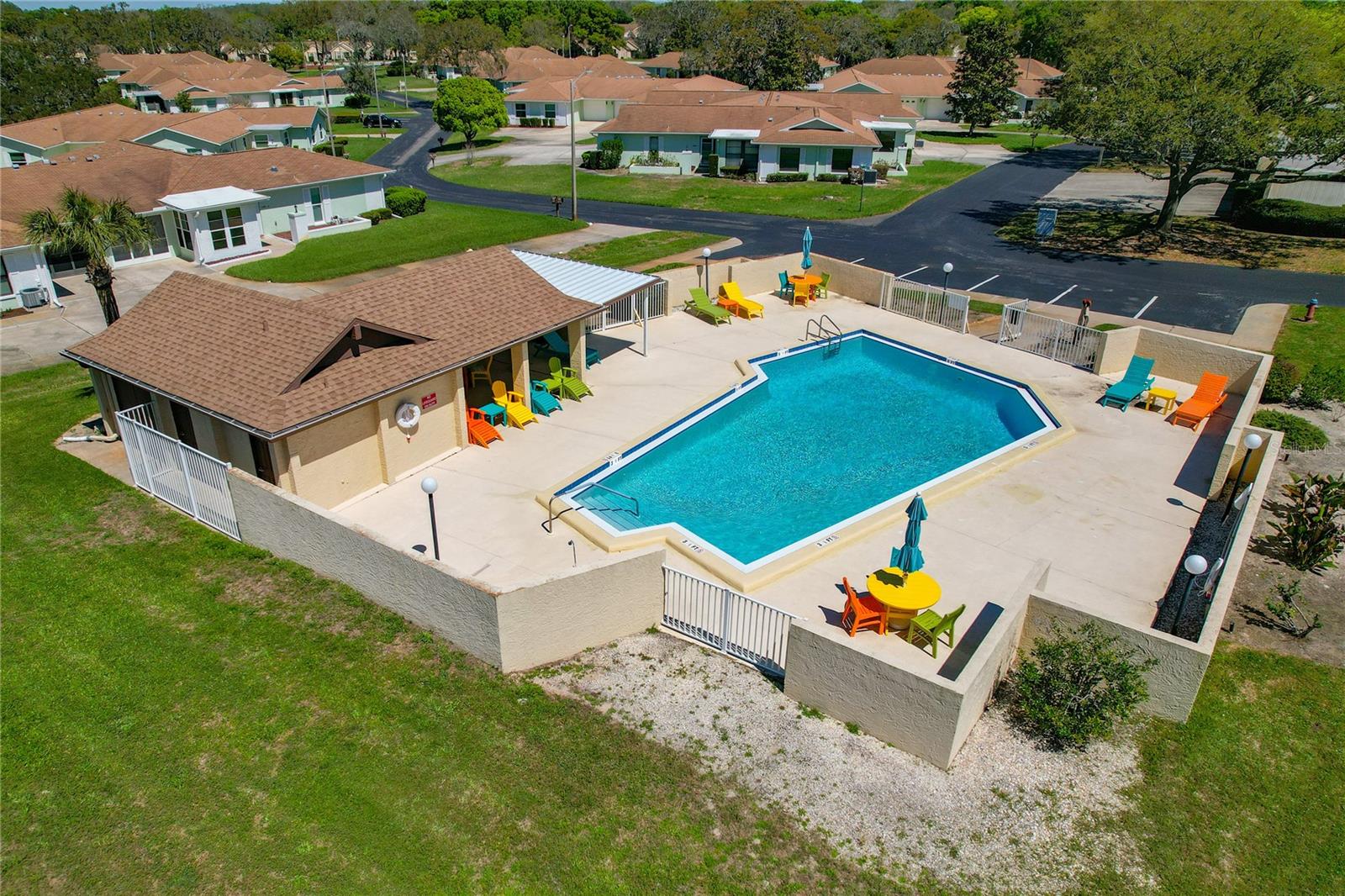 Image 7 of 47 For 11241 Dollar Lake Drive 4