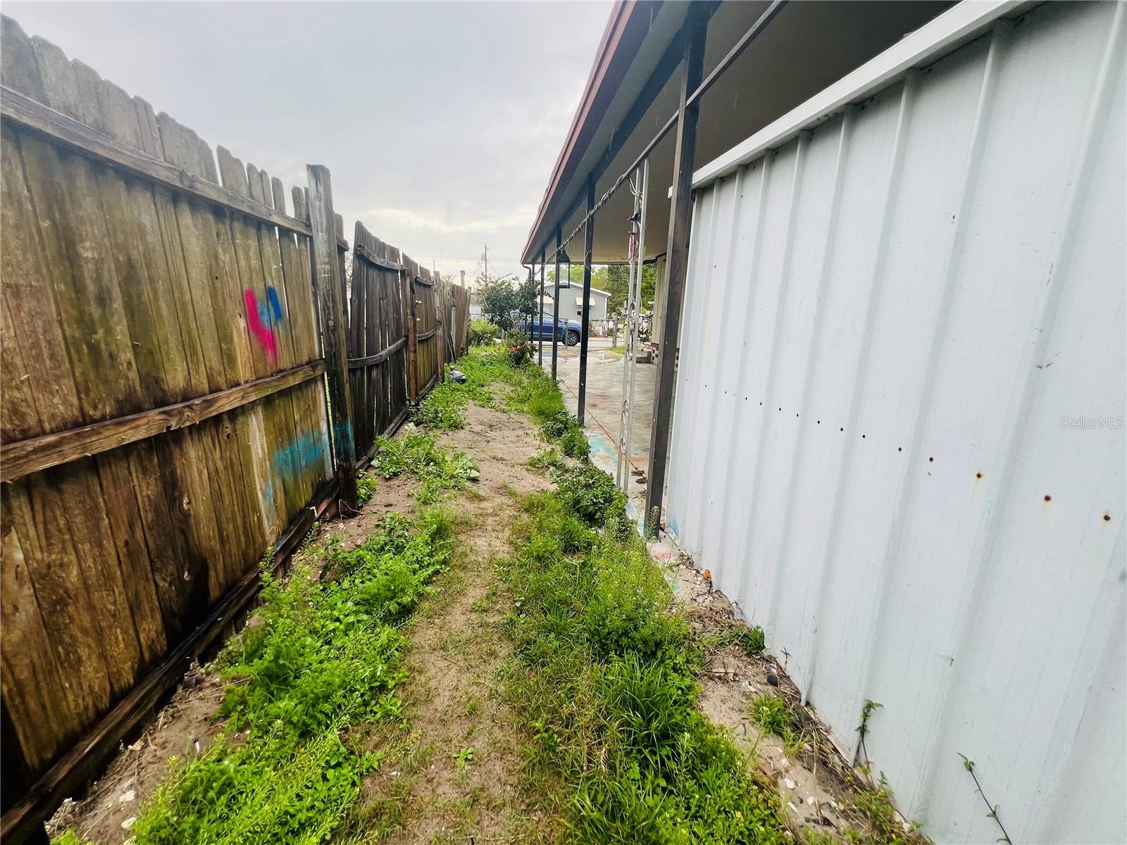 Image 19 of 23 For 1850 Mary Lane