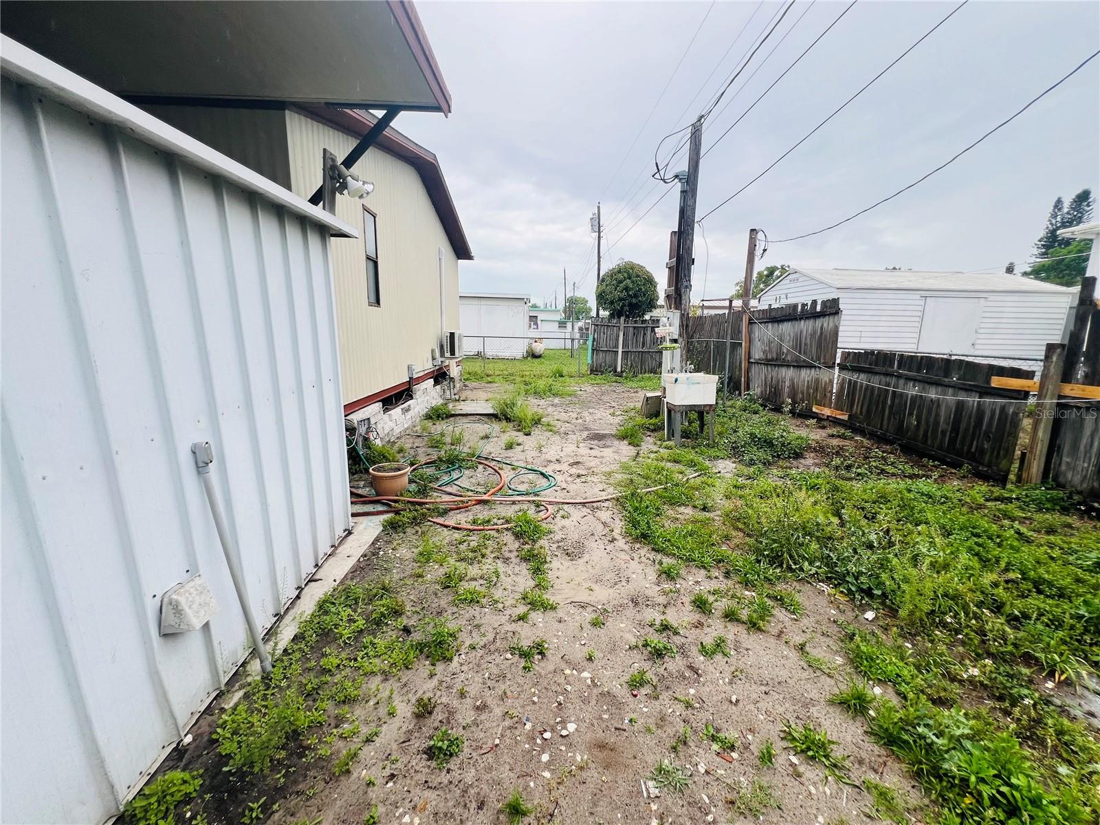 Image 20 of 23 For 1850 Mary Lane