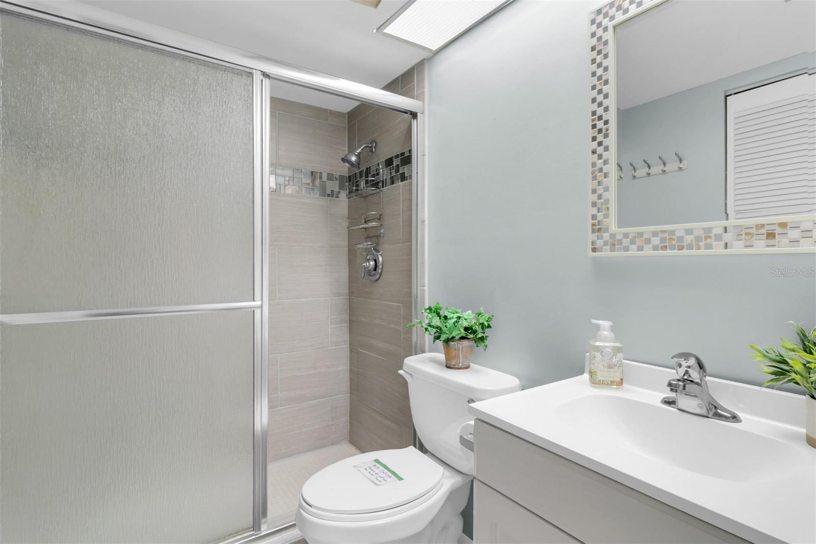 Image 21 of 42 For 4823 Ebbtide Lane Unit #104  104